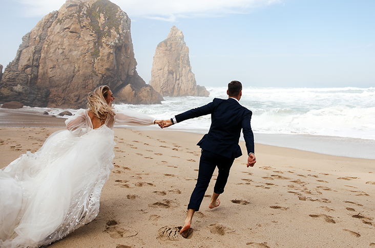 wedding-cermony-hony-moon
